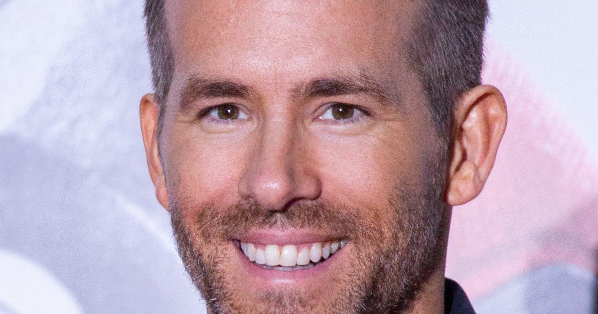 Ryan Reynolds — Hollywood actor and philanthropist — Viral Hollywood